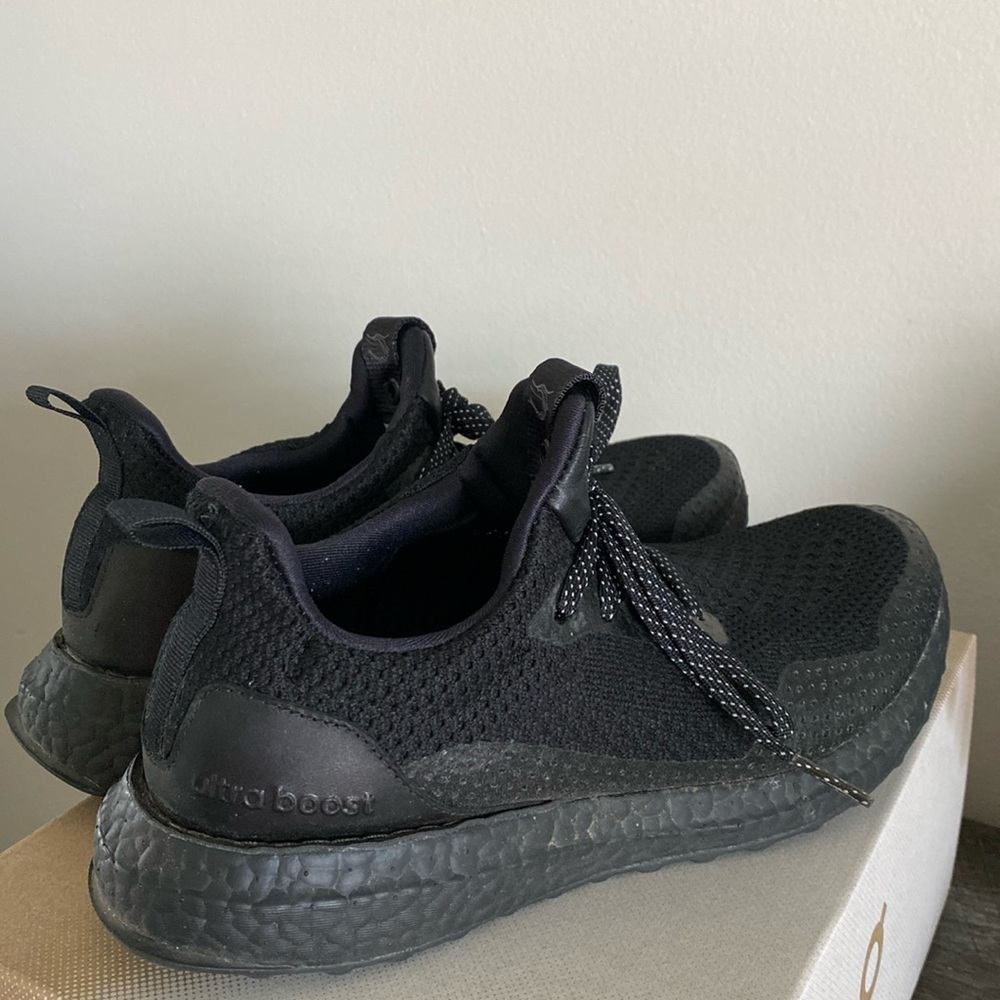 Black Adidas Ultra Boost W/ Reflective Laces